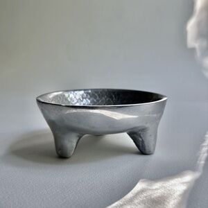 Vintage Mexico Polished & Hammered Footed Pewter Bowl
